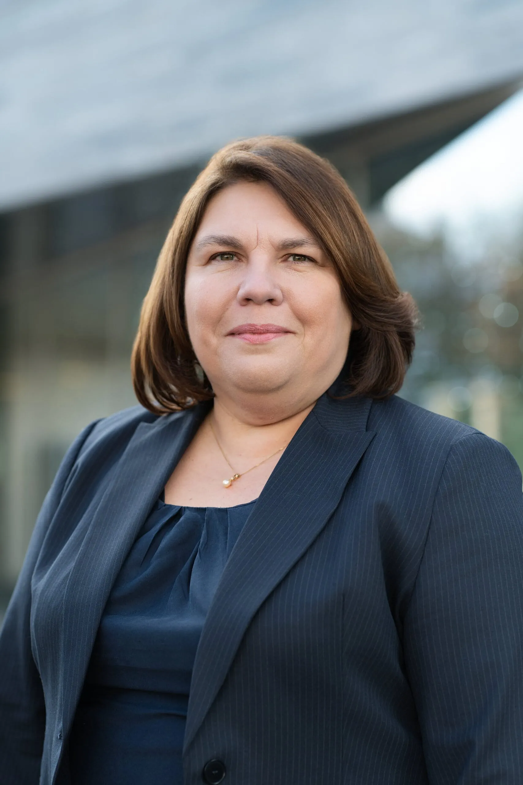 Portrait officiel d’une candidate pour une campagne électorale, réalisé par Paul Parmentier, photographe politique.